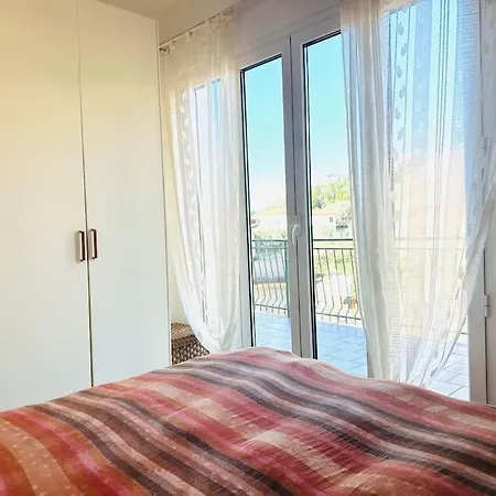 Casa Delfina Apartament *